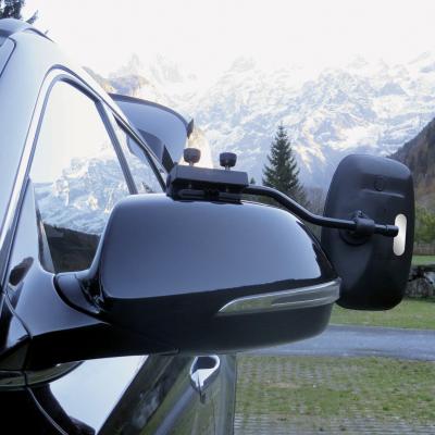 Product image of the product “Caravanspiegel Universa III PRO XL ”