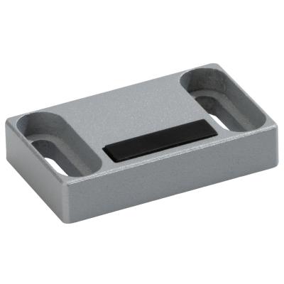 Product image of the product “Magnetbeschlag zum Anschrauben, frontal mit Langloch frontal mit Langloch”