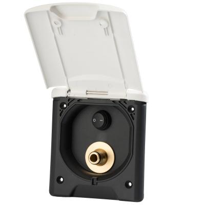 Product image of the product “Wassersteckdose für Außenduschen ”