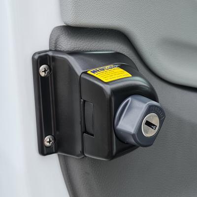 Product image of the product “Diebstahlschutzschlösser für Fahrerhaustüren Ford Transit Gen. 7 ”