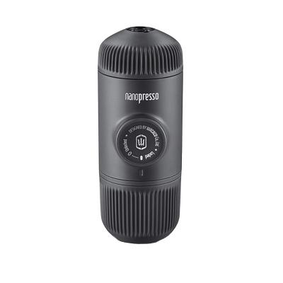 Artikelbild des Artikels “Tragbare Espressomaschine Nanopresso “