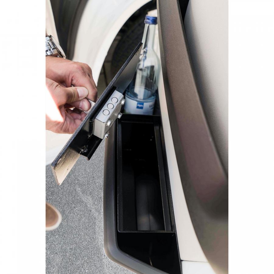 Product image 1 of the product “Tür-Safe Beifahrerseite bis Modelljahr 2019 ”