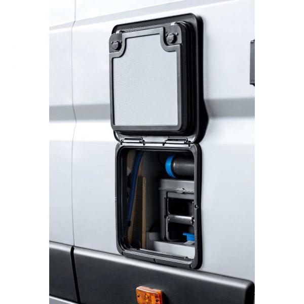 Product image of the product “Serviceklappe Modell 3, schwarz schwarz”