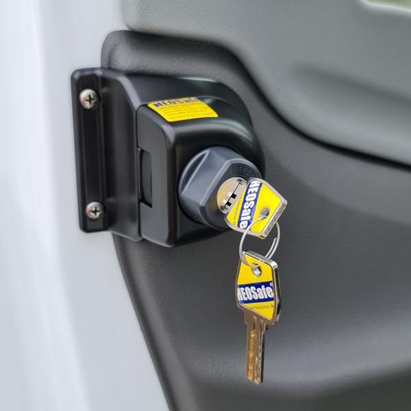 Product image of the product “Diebstahlschutzschlösser für Fahrerhaustüren Ford Transit Gen. 7 ”