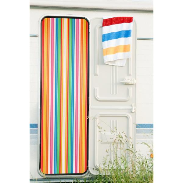 Artikelbild des Artikels “Streifenvorhang, bunt bunt“