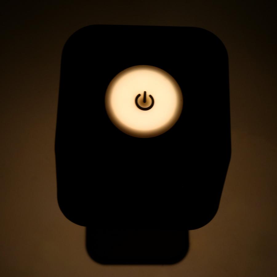 Product image 3 of the product “Tischlampe Quadrilux ”