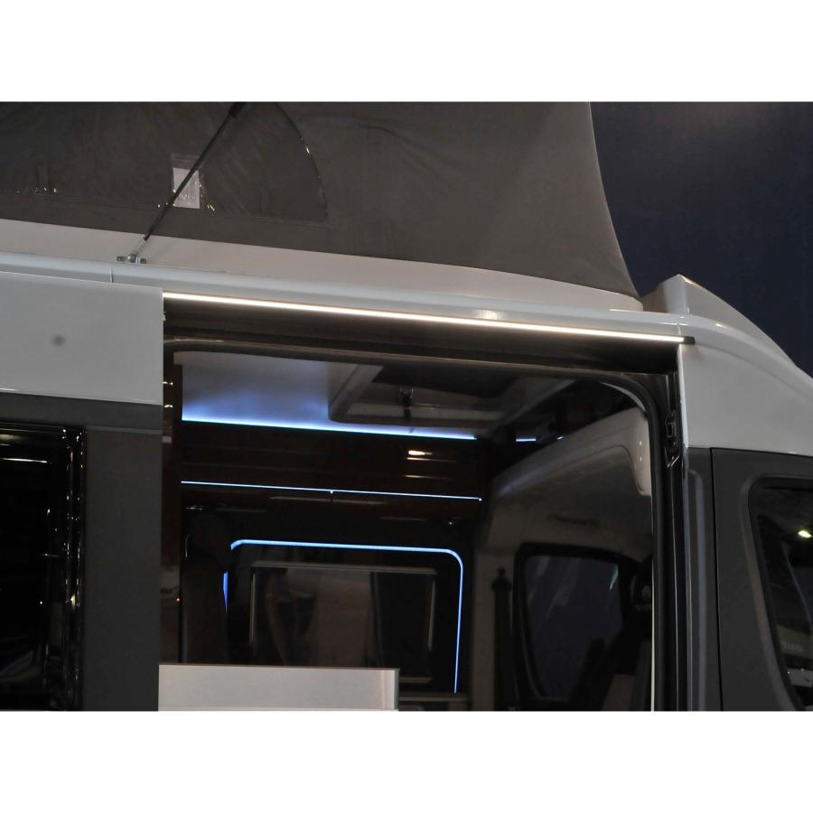 Product image 3 of the product “Regenrinne für Kastenwagen ”