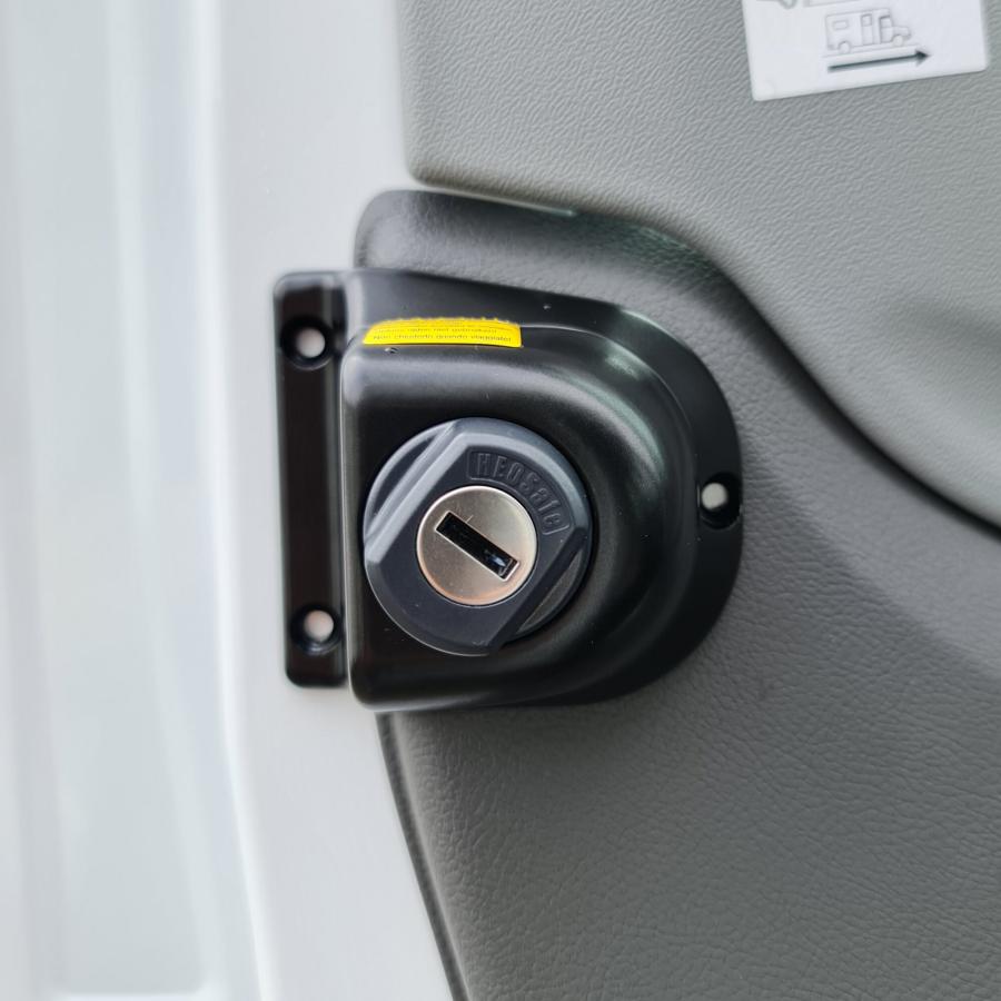 Artikelbild 5 des Artikels “Diebstahlschutzschlösser für Fahrerhaustüren Ford Transit Gen. 7 “