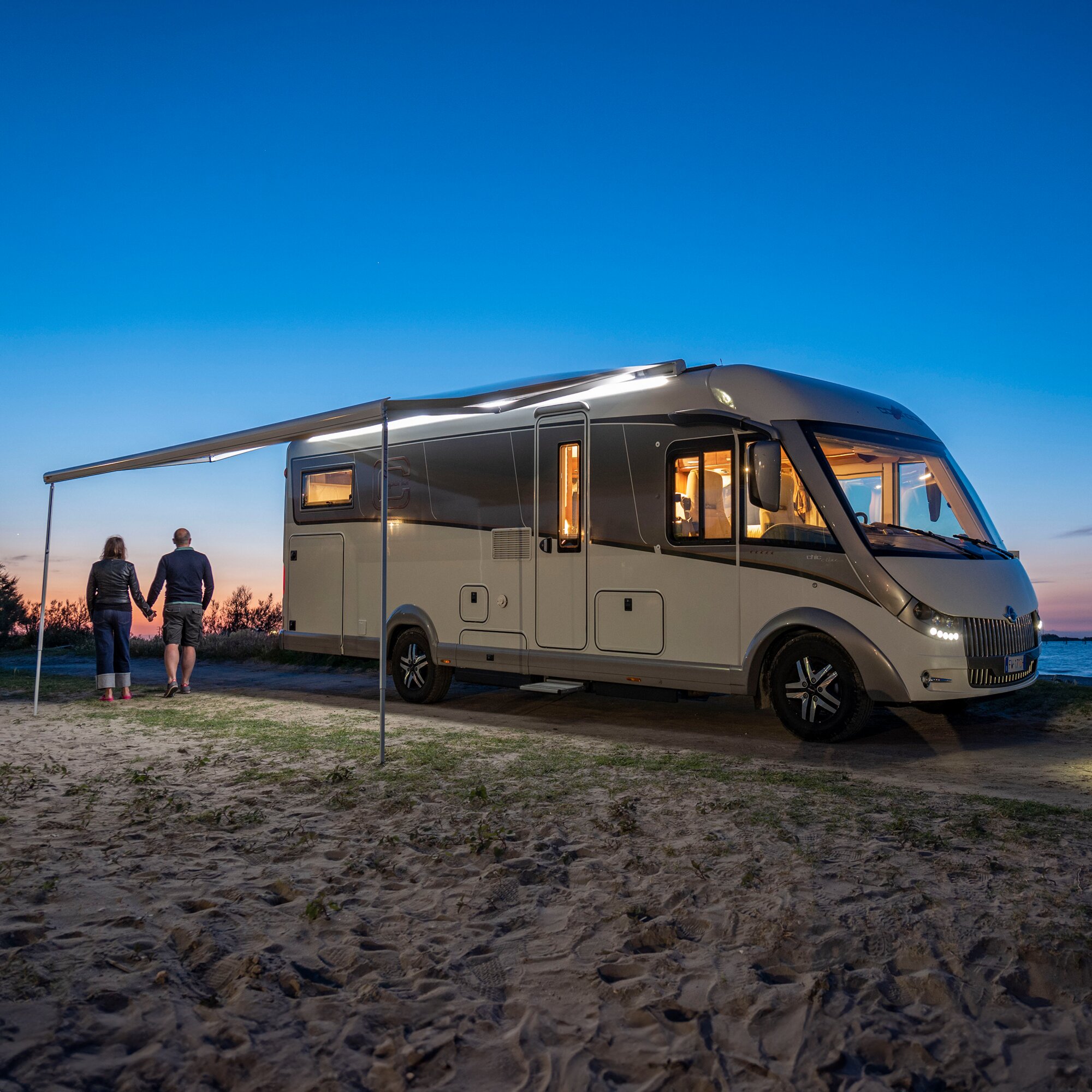 Artikelbild 1 des Artikels “Markisenbeleuchtung Kit Strip Awning F80 “