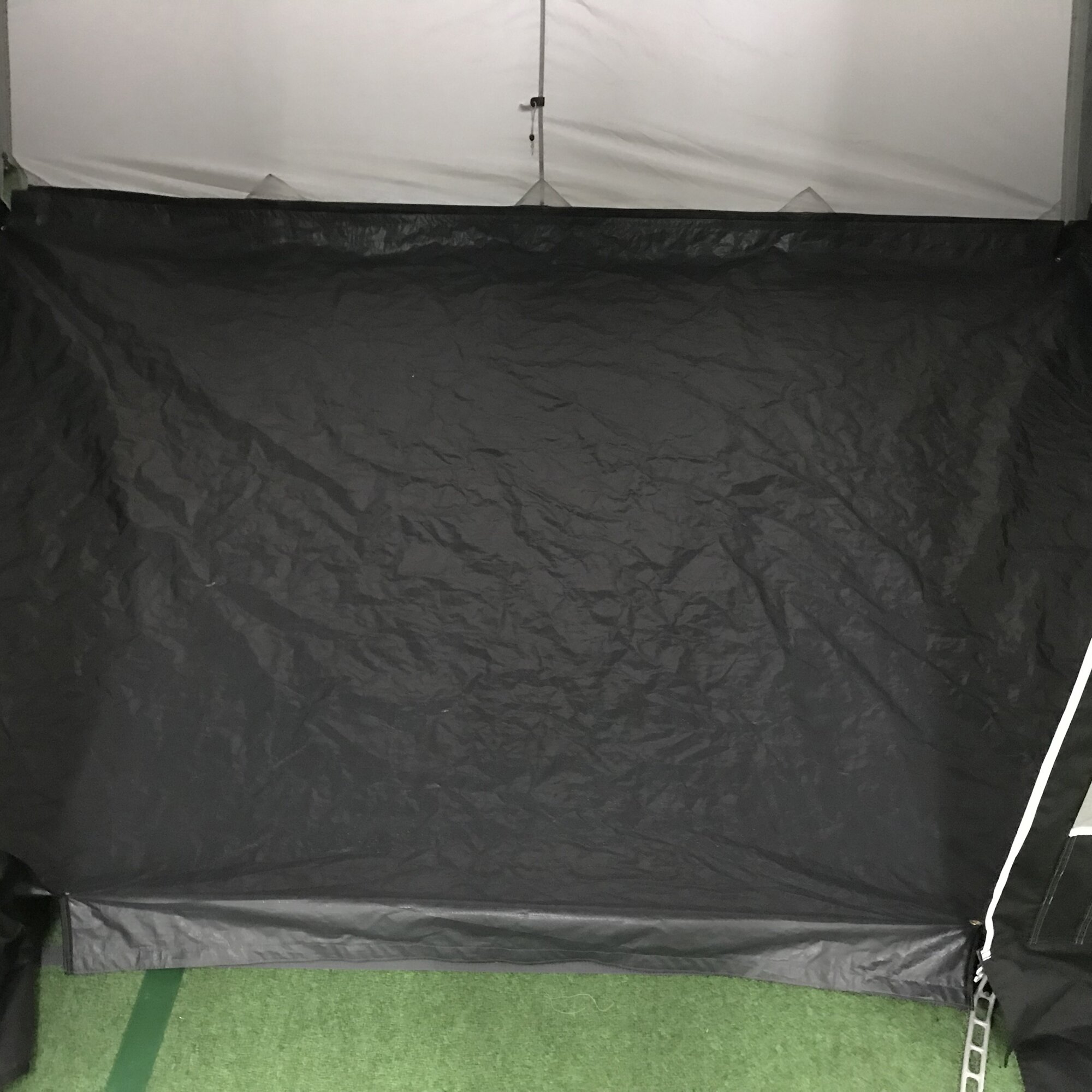 Product image 2 of the product “Zeltteppich Orion ”