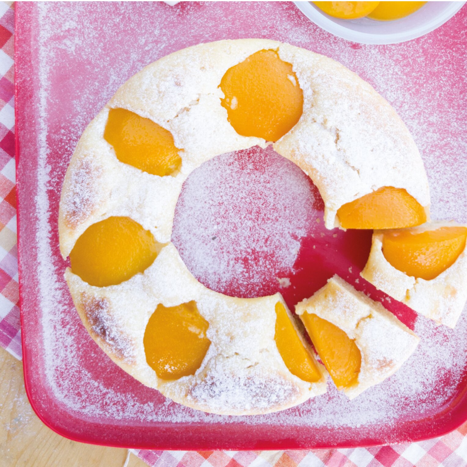 Artikelbild 3 des Artikels “Feine Leckereien Kuchen & Torten – Rezepte für den Omnia Backofen – Backbuch “